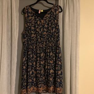 Market and Spruce Navy dress